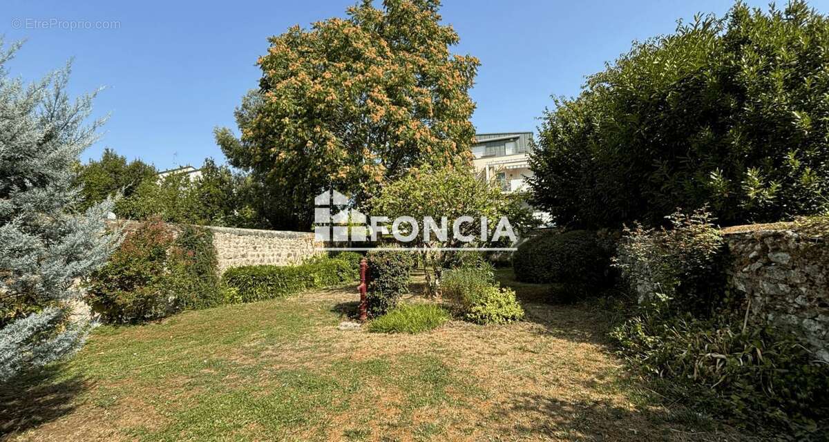 Maison à CHATELLERAULT