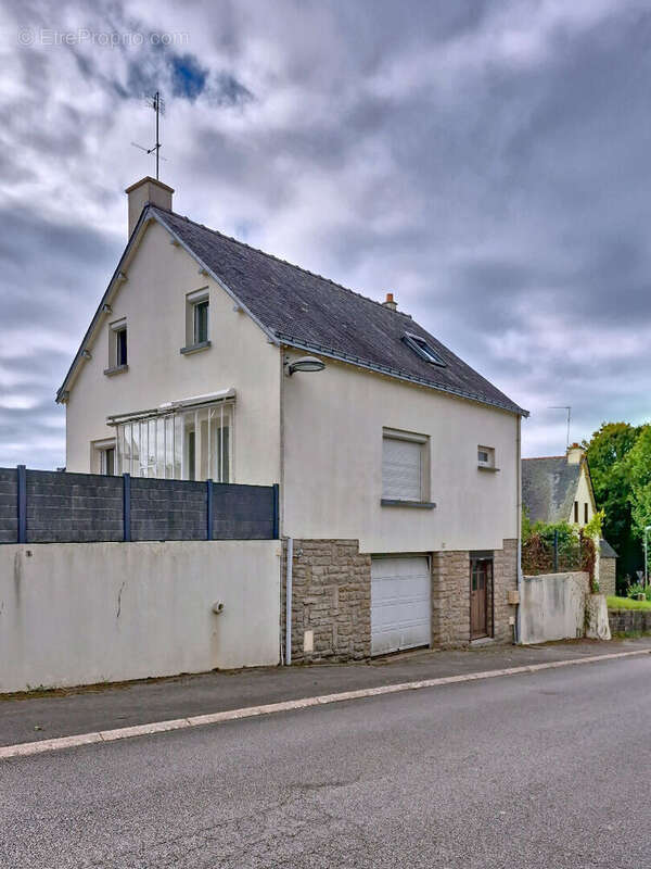 Maison à LANOUEE