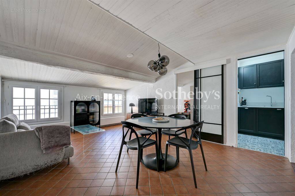 Appartement à AIX-EN-PROVENCE