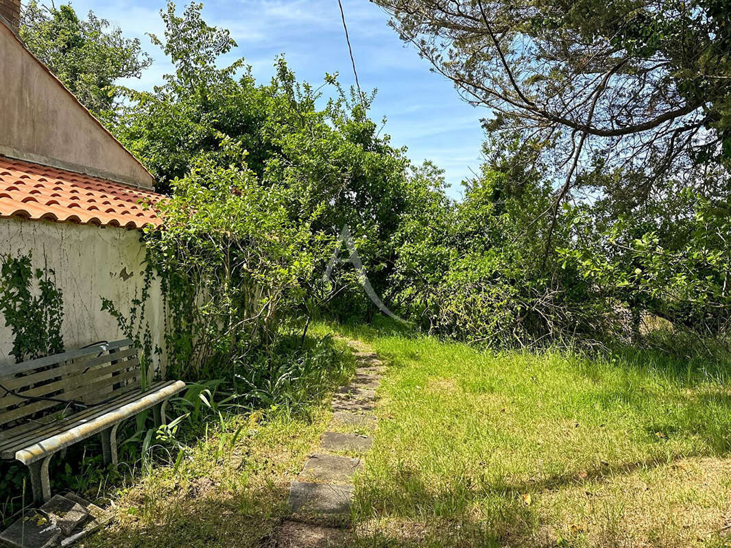 Maison à LE PERRIER