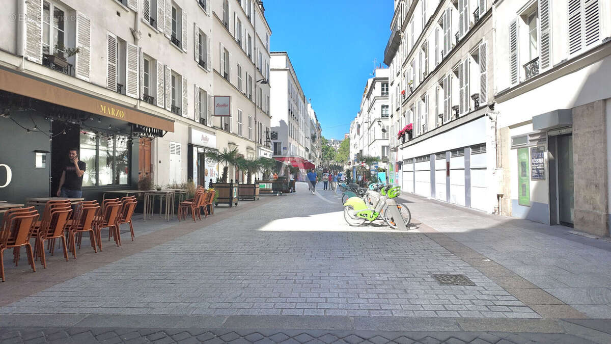Appartement à PARIS-7E