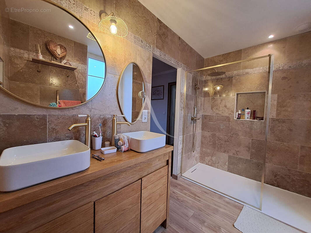 Maison à ANGERVILLE