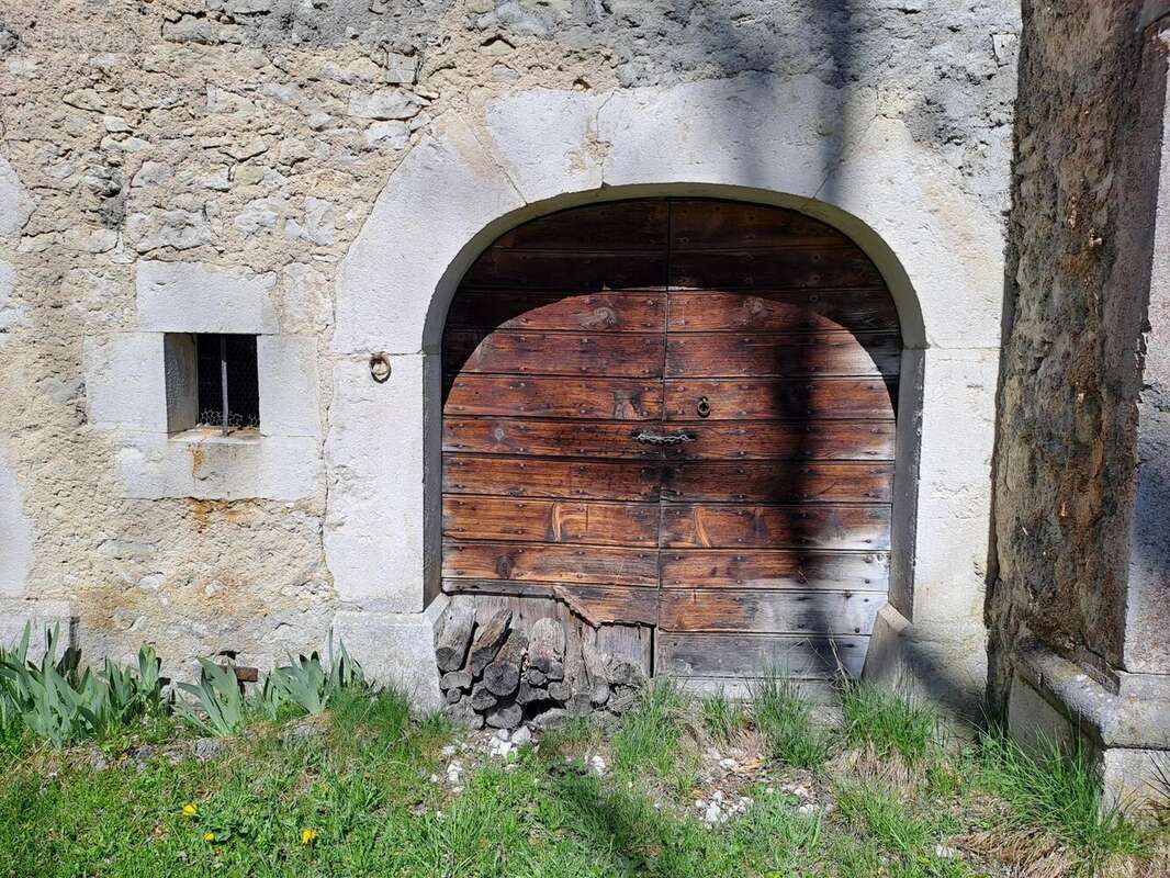 LONGCHAUMOIS : Authenticité, nature… et potentiel à révéler - photo 3