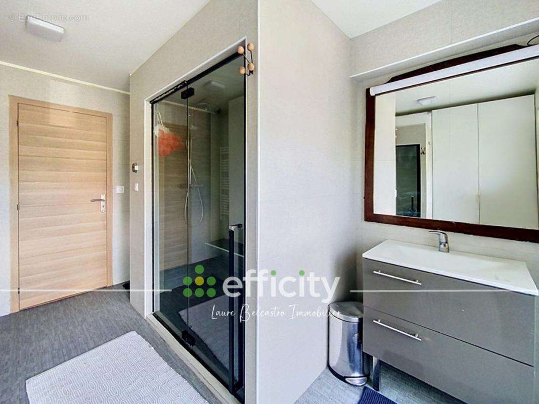 Appartement à BOISSY-SAINT-LEGER