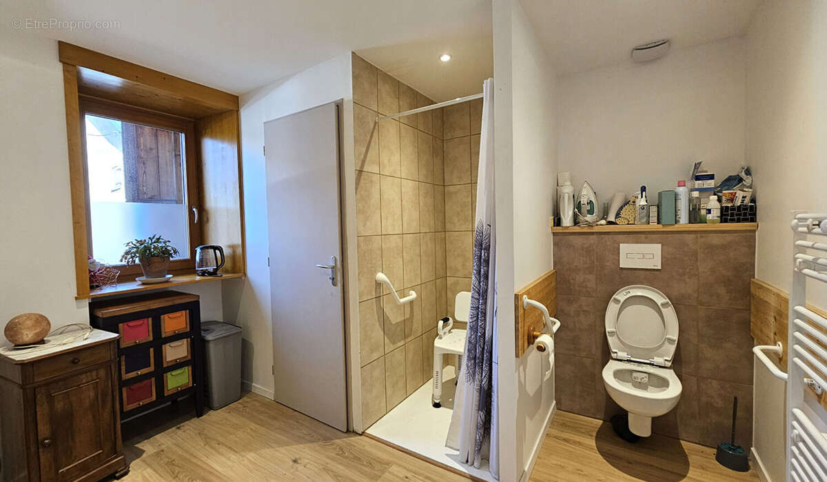 Maison à SAINT-GENIX-SUR-GUIERS