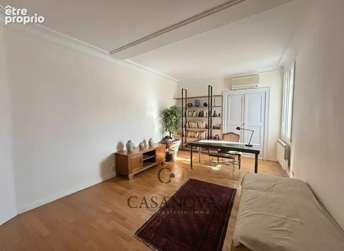 Appartement haussmannien 133 m² Montpellier Boulevard Sarrail  6 pièces, ascenseur, cave, prestations haut de gamme - photo 7