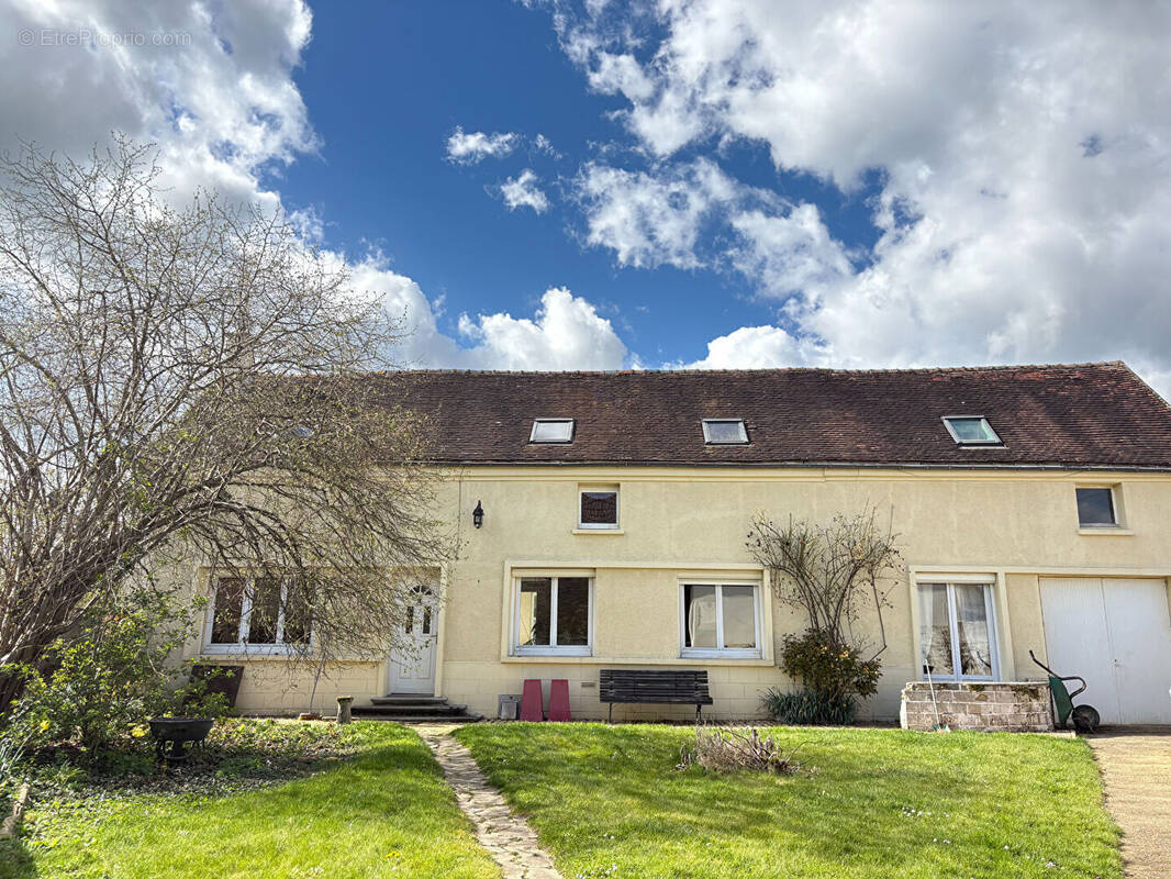Maison à SAINT-MARTIN-LE-NOEUD