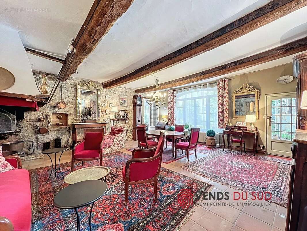 Maison à COLOMBIERS