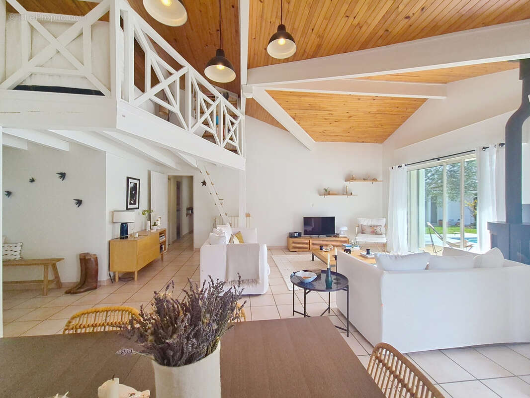 Maison à TOSSE