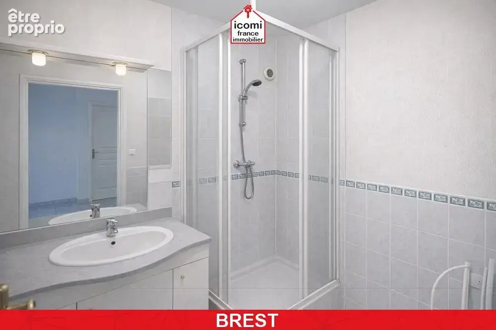 Finistere - brest (29200) - a vendre - appartement 42m² - 1 chambre -  - bourg de lambezelec - ascenseur - proche commerces - photo 6