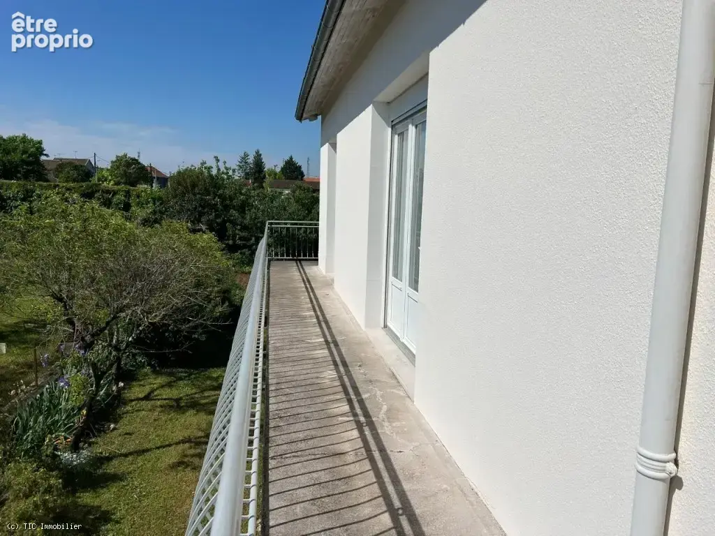 Ruffec – Pavillon Lumineux Avec Jardin Clos, 4 Chambres Et Garage - photo 22