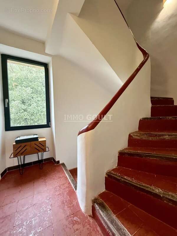 Maison à SAINT-SATURNIN-LES-APT