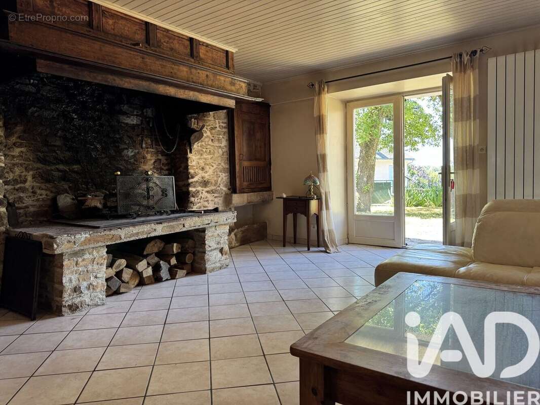 Maison 150 m² à Villefranche-De-Panat  - photo 5