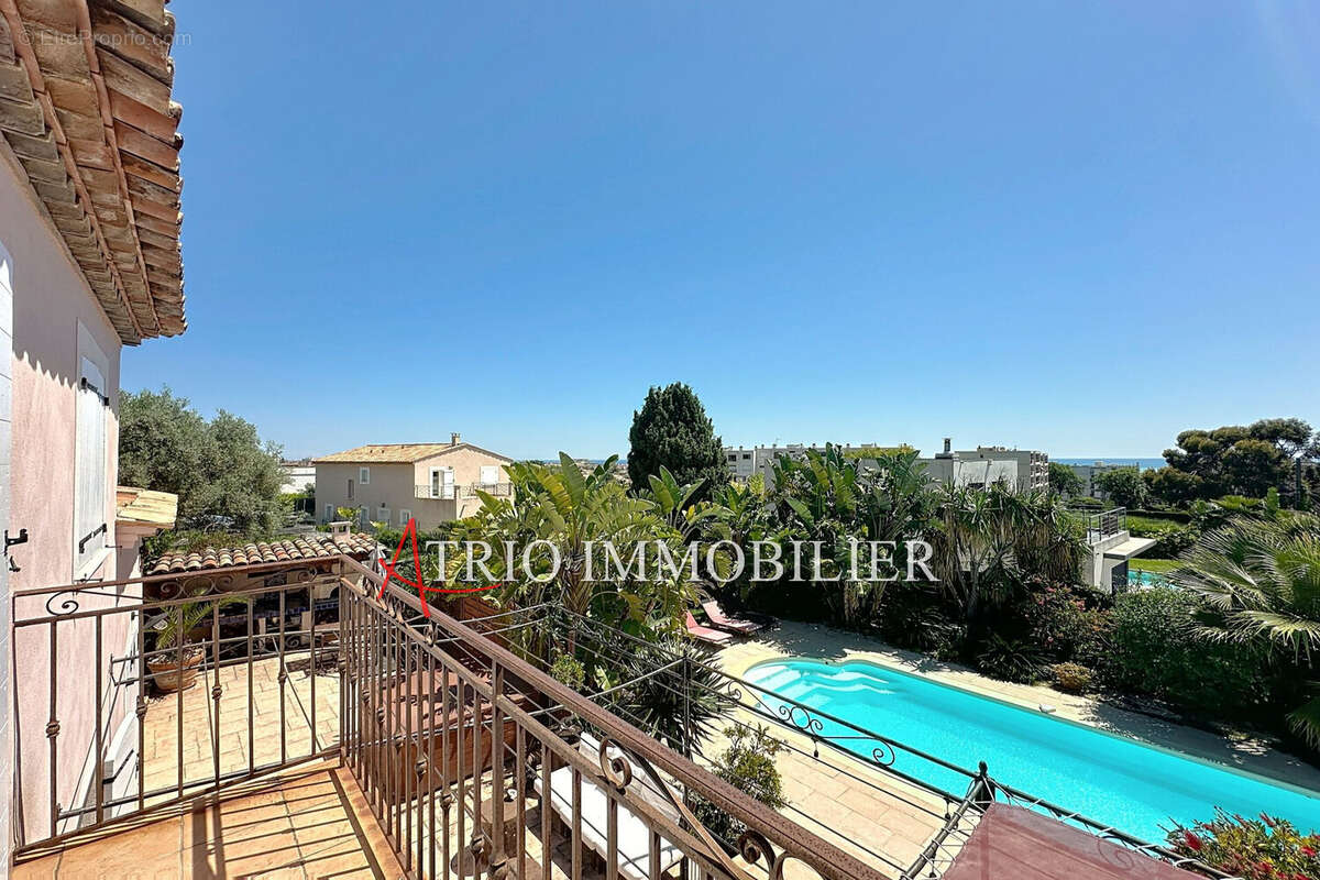 Maison à CAGNES-SUR-MER