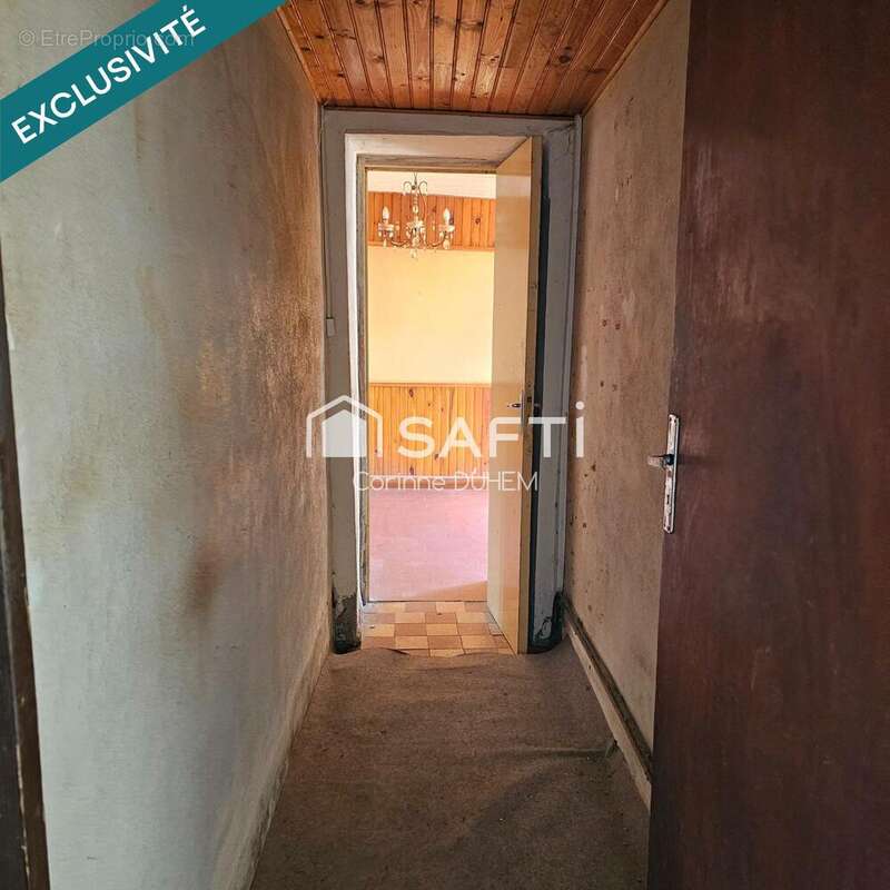 Photo 2 - Maison à CHAMBLET