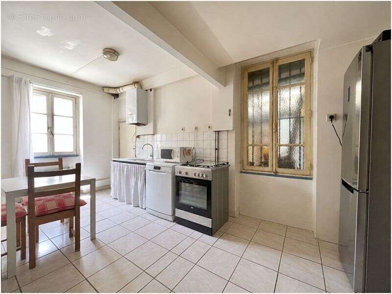 Maison de ville avec terrasse et garage - photo 2