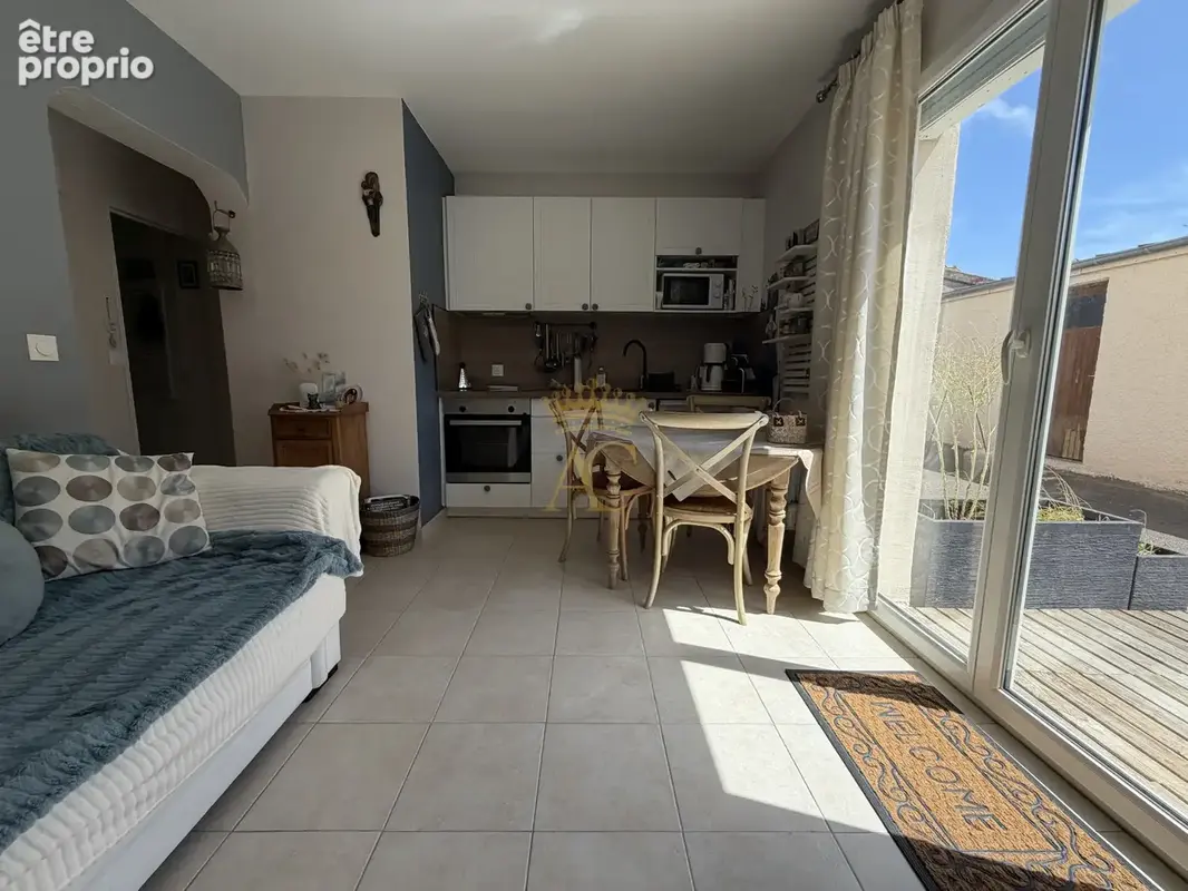 Photo Appartement à Camiers au prix de 118 000€