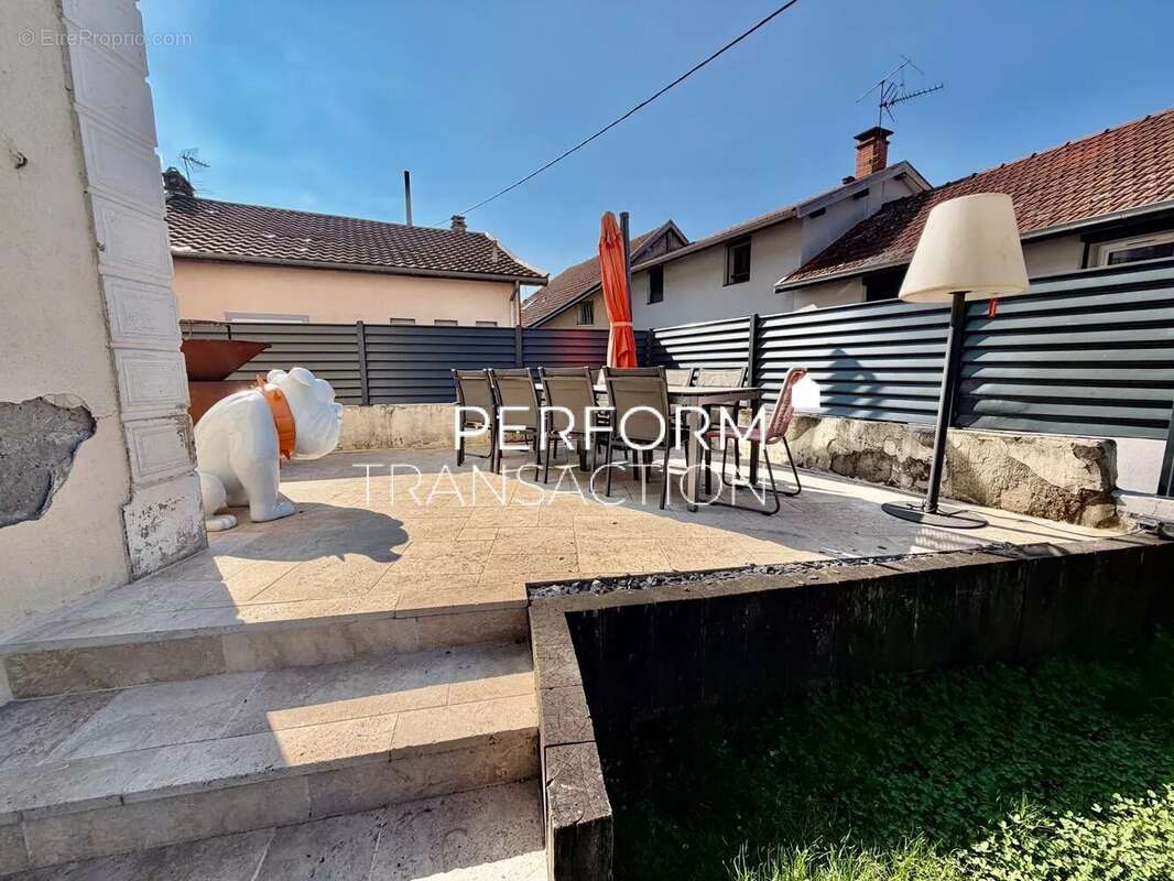 Maison à VILLARD-BONNOT