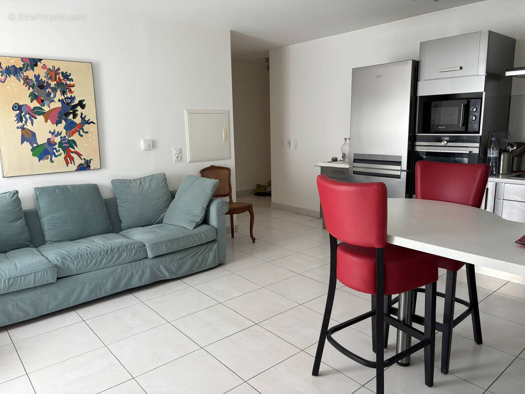 Appartement à MARSEILLE-8E