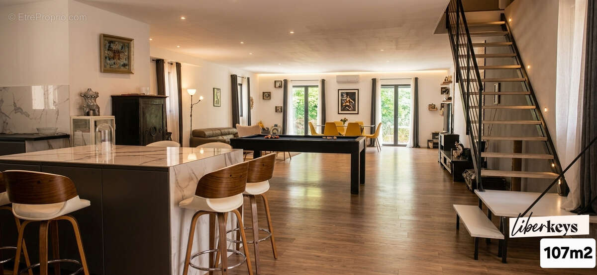 Maison de ville d'exception avec patio, terrasse, garage et stationnements – Cœur de Salon-de-Provence - photo 2