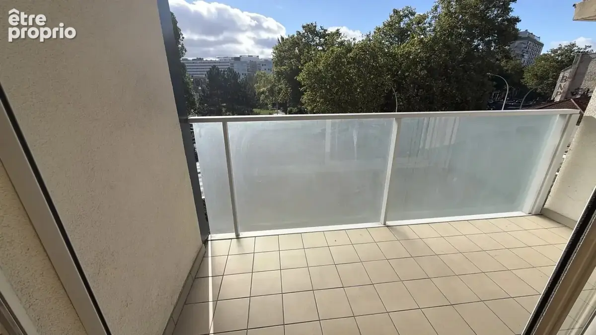 Appartement à MONTROUGE