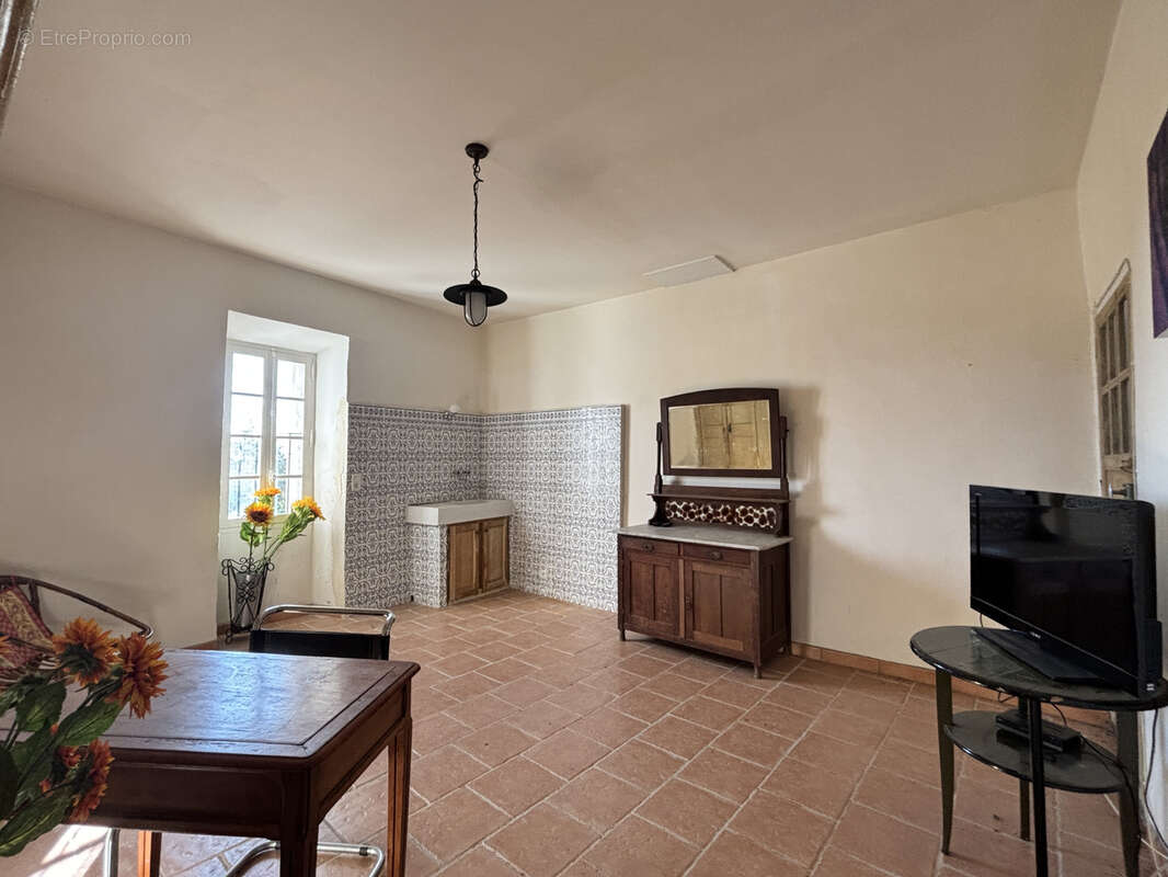 Maison à REGUSSE