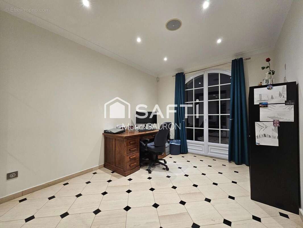 Photo 6 - Maison à REIMS