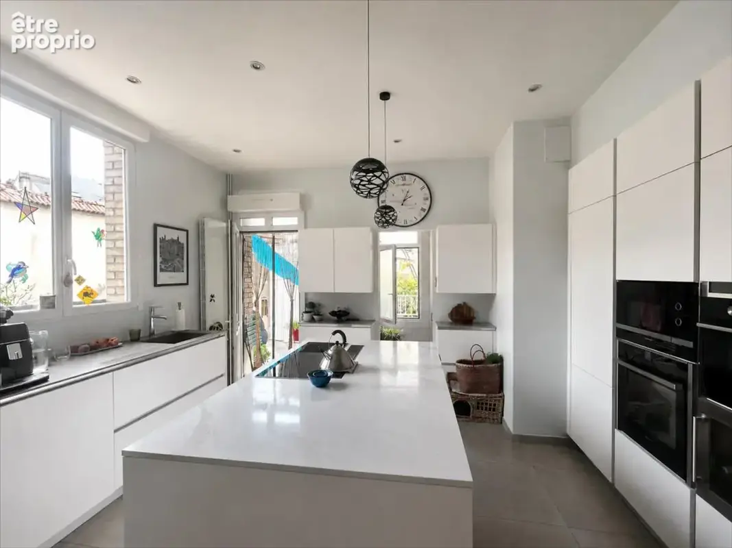 Appartement 91 m² à Reims  - photo 3
