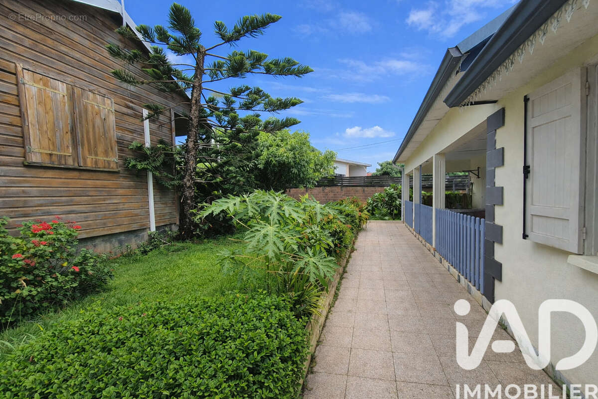 Photo 3 - Maison à SAINT-JOSEPH