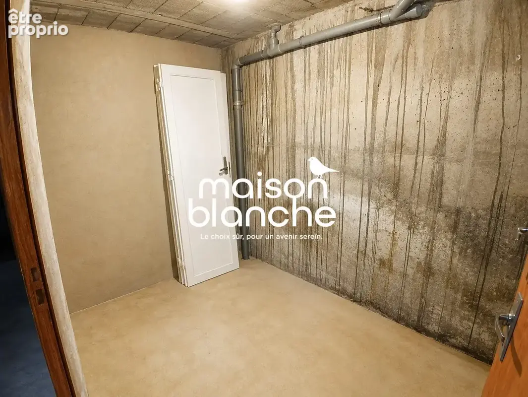 Appartement 45 m² à Parthenay  - photo 7