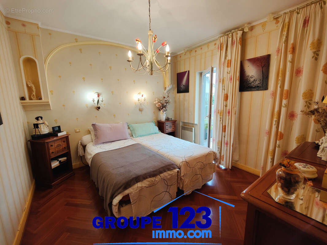 Maison à BONNARD