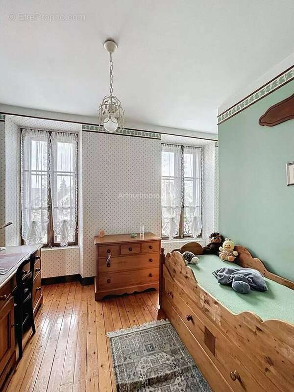 Maison à CHAILLY-EN-BIERE