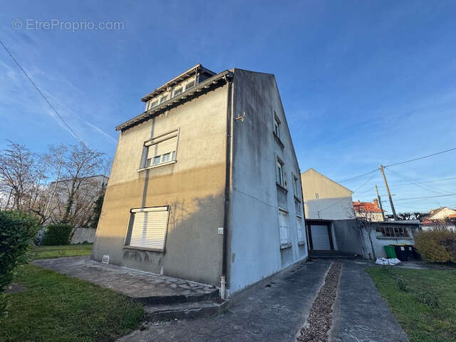 Maison à PARAY-VIEILLE-POSTE