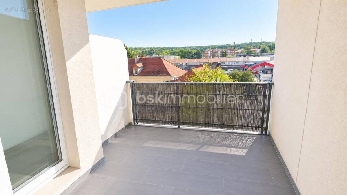 Appartement à LIVRY-GARGAN
