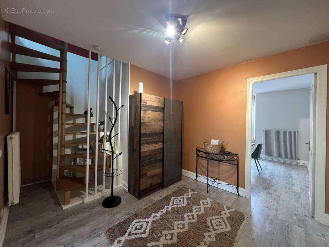 Appartement à ESSEY-LES-NANCY