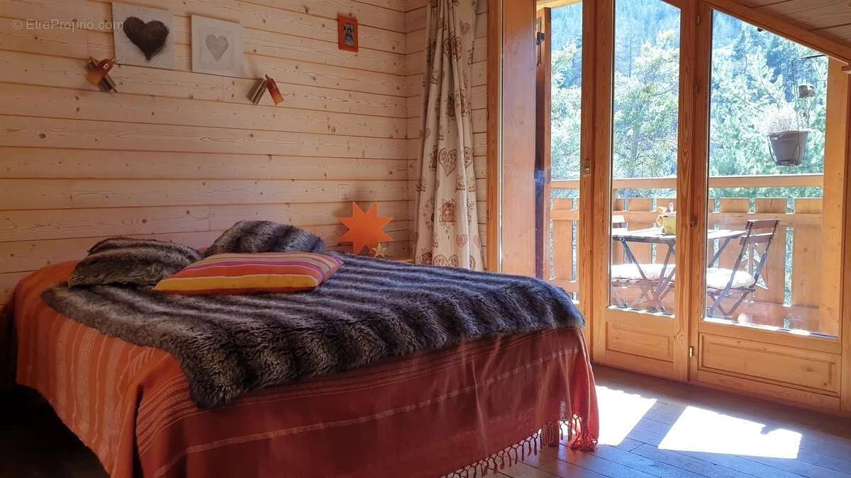 Appartement à SAINT-CHAFFREY
