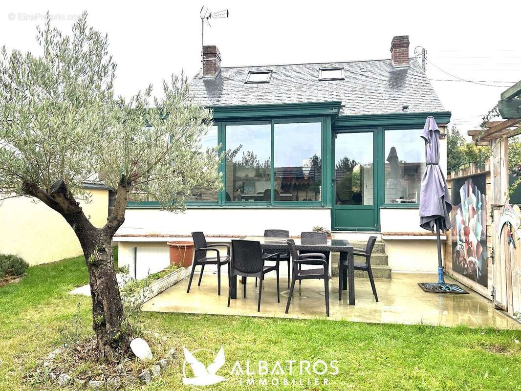 Maison à OUISTREHAM