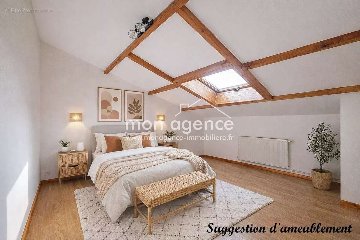 Maison à LA NEUVILLE-CHANT-D'OISEL