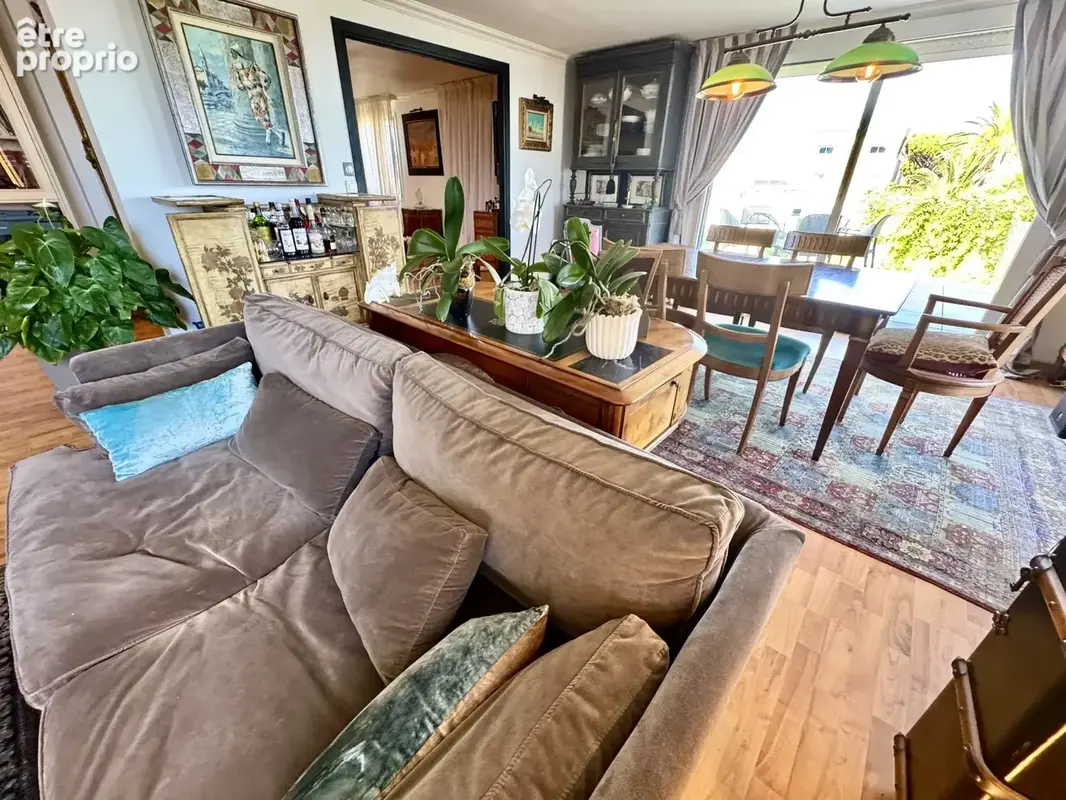 Cannes Plages du Midi vente 3 pièces dans villa - photo 3