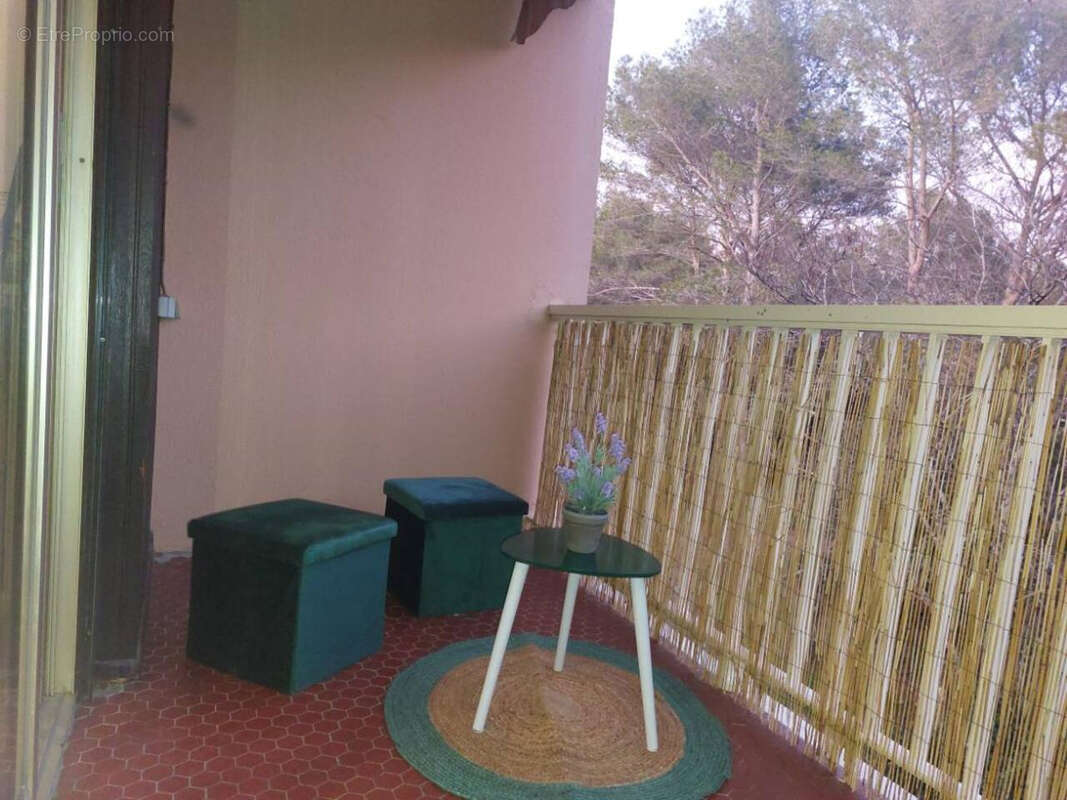 Appartement à PEYMEINADE