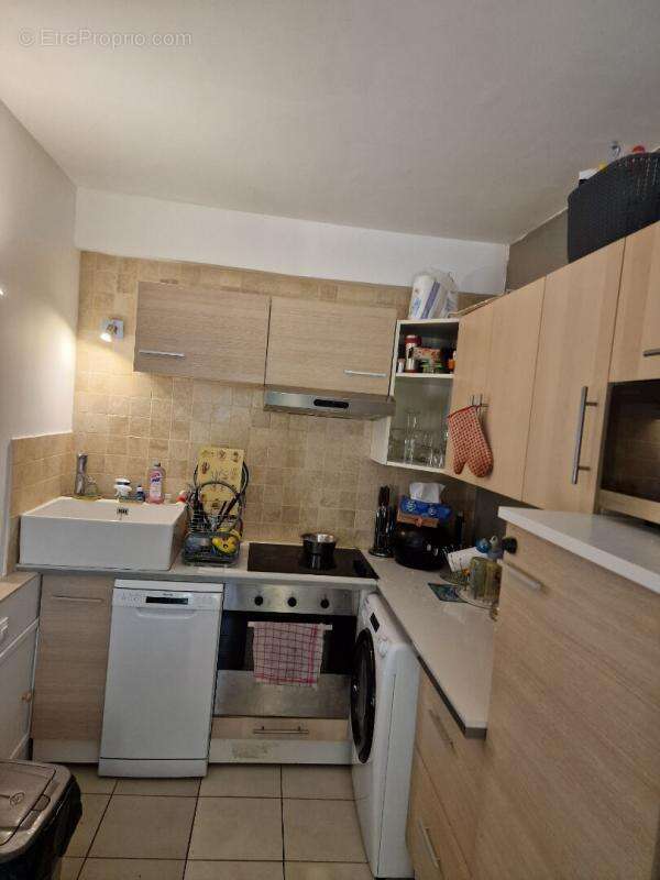 Maison à MONTELIMAR