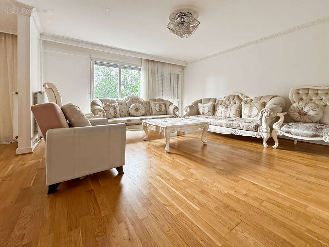 Appartement  6 pièces 111m² proche métro - photo 16