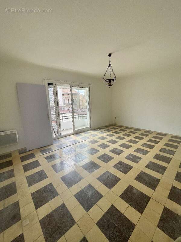 Appartement à BEZIERS