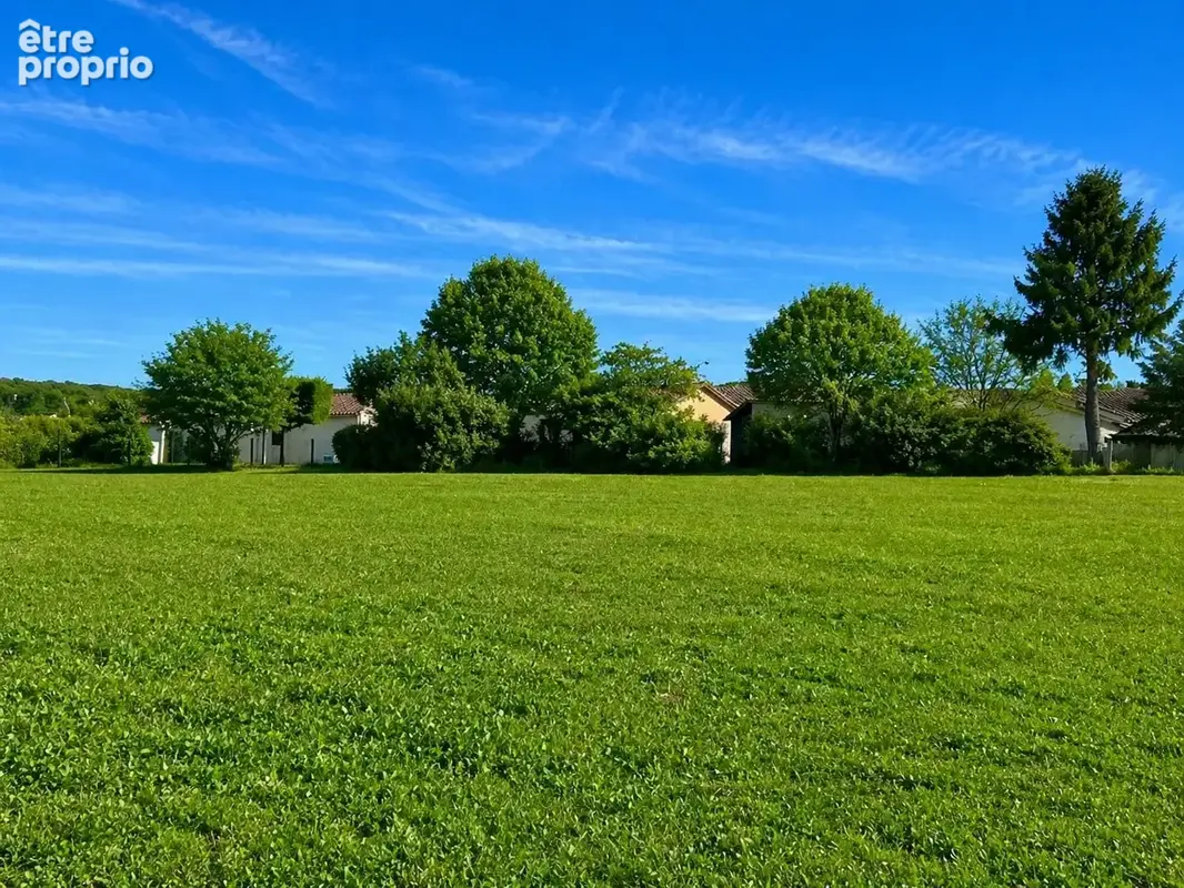 Terrain à MAREUIL
