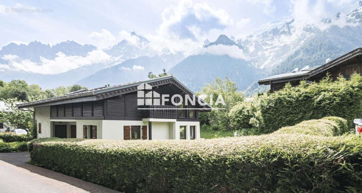 Maison à LES HOUCHES
