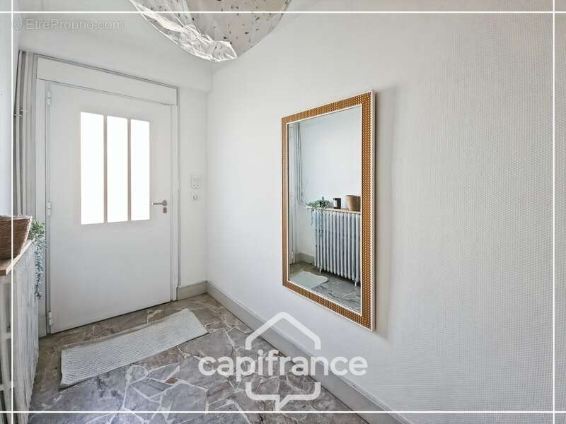 Maison à CASTELCULIER