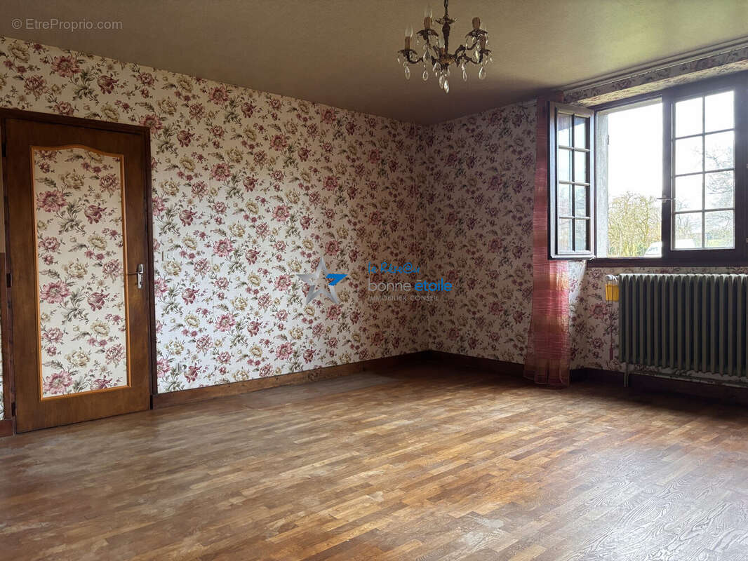 Maison à LAVILLE-AUX-BOIS