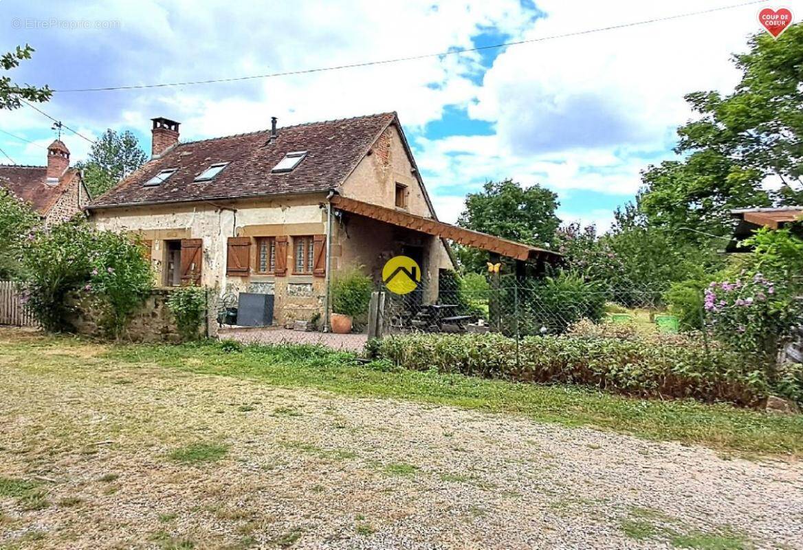 Maison à COSNE-D'ALLIER
