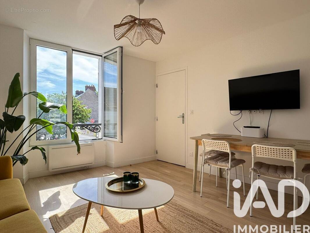 Photo 1 - Appartement à ORSAY