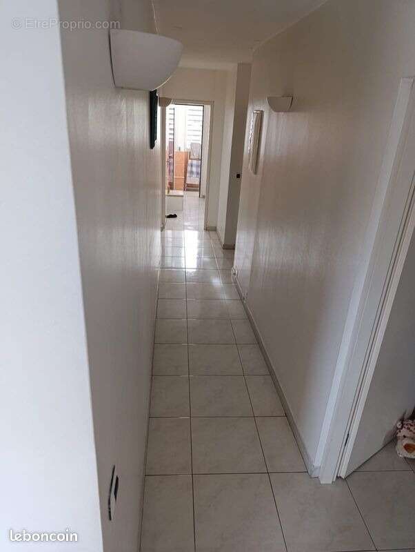 Appartement à vendre 4 pièces POINTE A PITRE (971) - photo 7